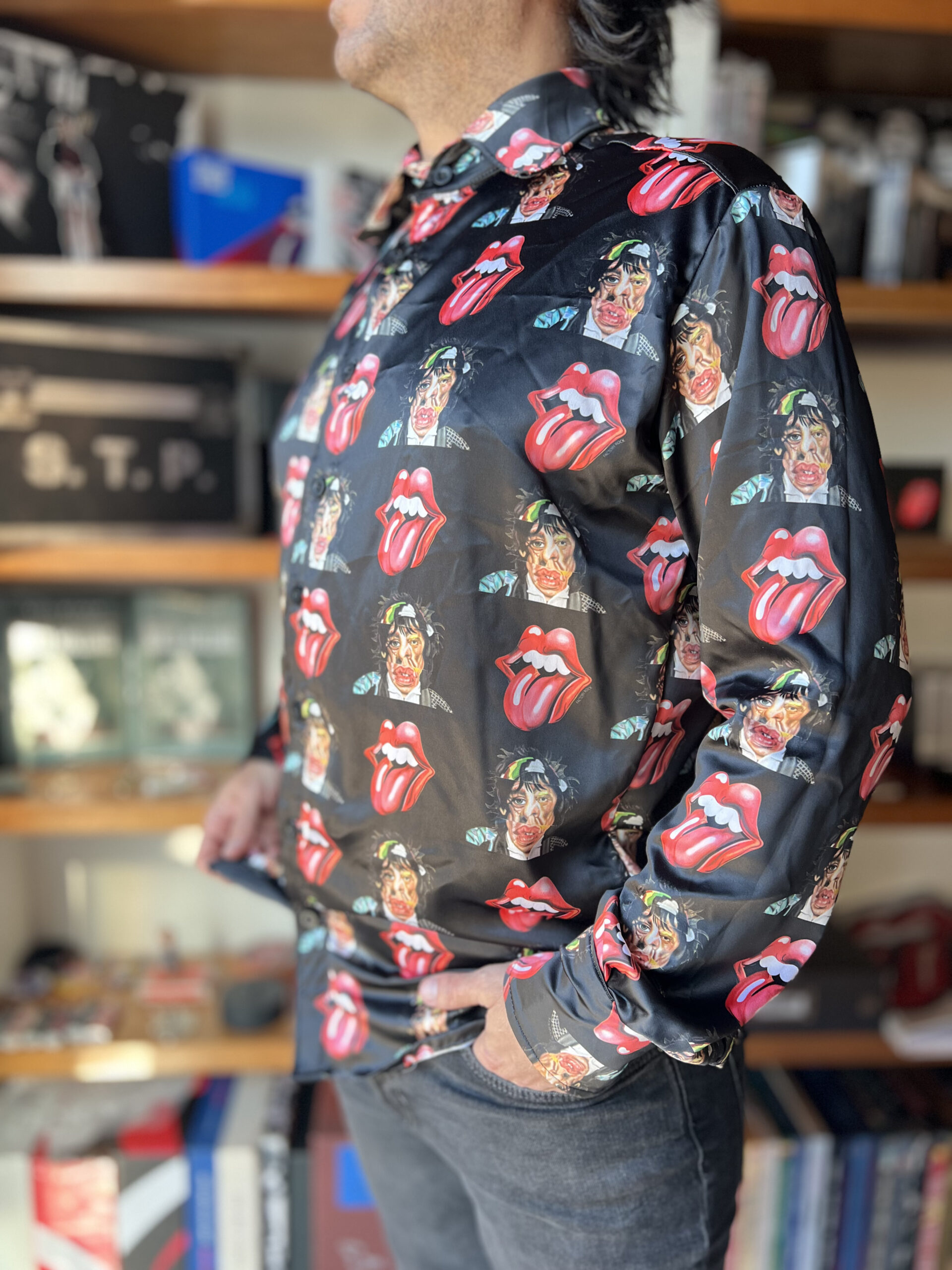 Foreign tongues Silk Shirt only on https://factoryrock.store Foreign tongues Silk Shirt only on https://factoryrock.store